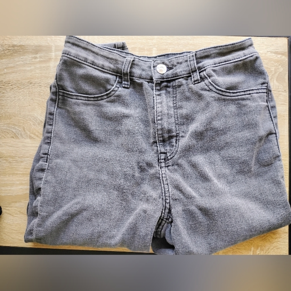 H&M divided gray jeans size 2
